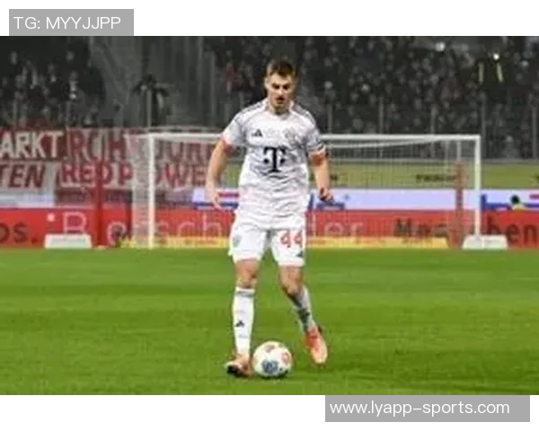 拜仁慕尼黑宣布斯坦尼西奇因右脚踝韧带受伤将暂时缺阵