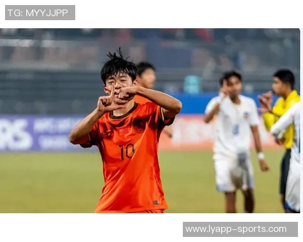 U16国足领先优势扩大张旭尧禁区内巧妙抽射破门助力球队胜利 U16国足领先优势扩大张旭尧禁区内巧妙抽射破门助力球队胜利